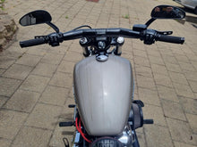 Load image into Gallery viewer, M8