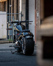 Load image into Gallery viewer, M8