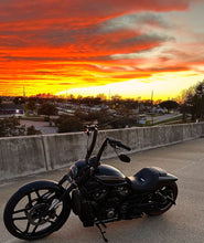 Load image into Gallery viewer, 8Balls